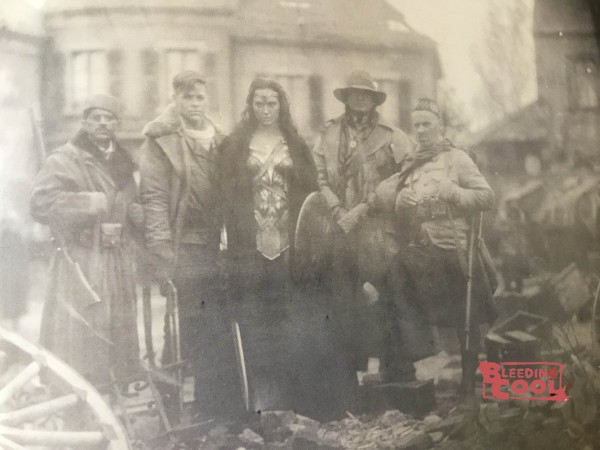 easter egg huevos de pascua de batman v superman